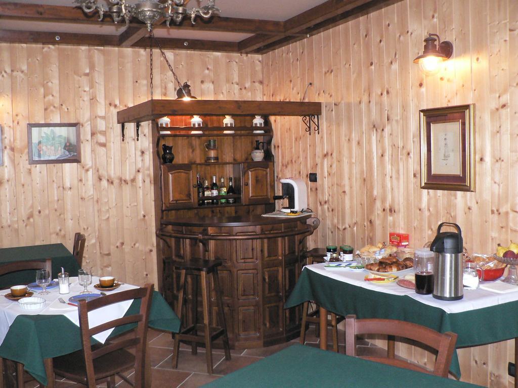La Via Del Sole Bed and Breakfast Susa Εξωτερικό φωτογραφία