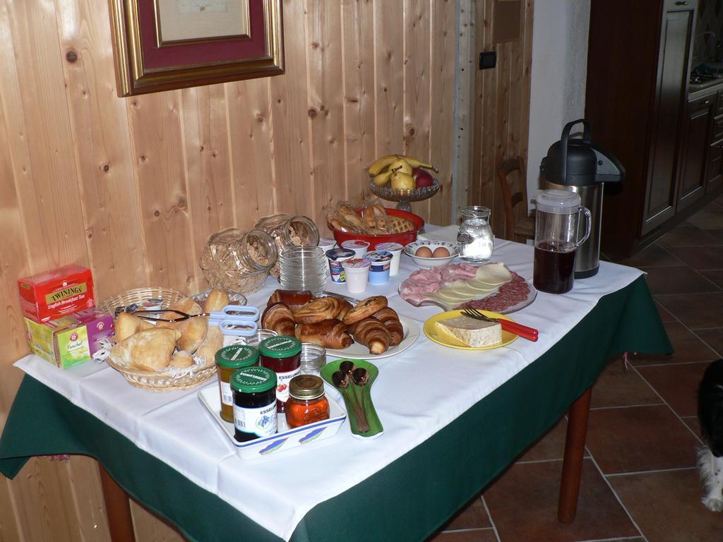 La Via Del Sole Bed and Breakfast Susa Εξωτερικό φωτογραφία