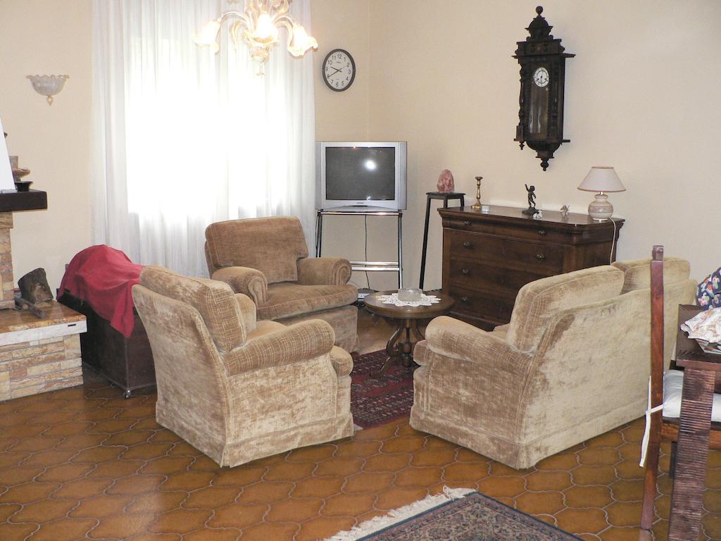 La Via Del Sole Bed and Breakfast Susa Εξωτερικό φωτογραφία